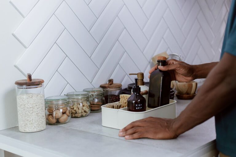 How to Make Your Kitchen Counters Clutter-Free and Spacious